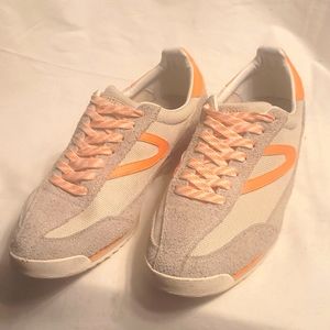 Tretorn Size 10.5